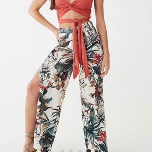 Never Worn - Wide Leg Pants
